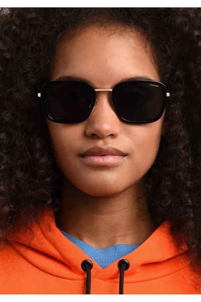 Polaroid Unisex rectangular sunglasses with polarized lenses, Gold, Black, 55-20-145 Standard