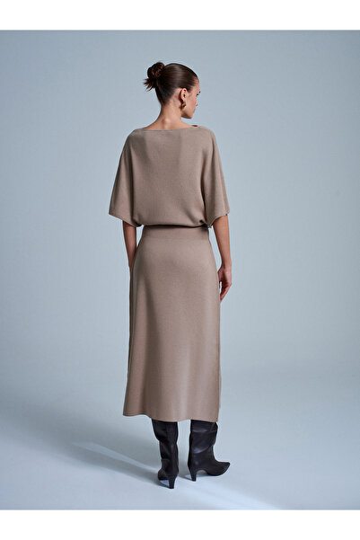 Dilvin 90266 Wool Blend Boat Neck Belted Knit Dress - Mink M.