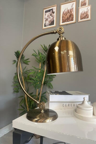 Bamyum Deep Eskitme Kuğu Gövde Masa Lambası Dekoratif Abajur Çocuk Odası Başucu Lambası