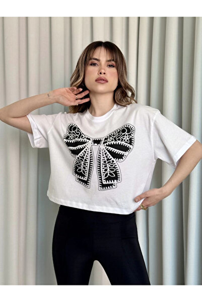 ZENGEZUR MALL Sptrns Oversized White Printed Crop T-Shirt (195130) (Size: S)