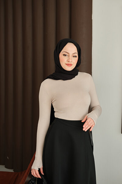 LOCCO Women's Finger-Insertable Body Cream