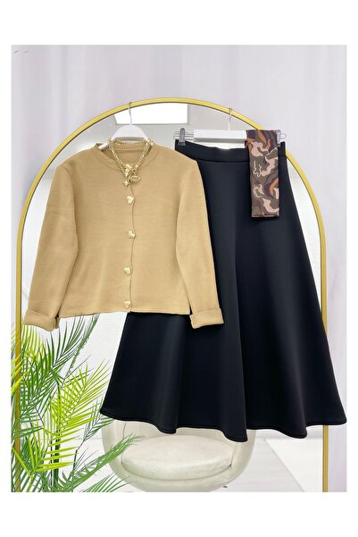 YEDİLALE Heart Buttoned Knitwear Cardigan Flawed Skirt Double Set [Cardigan Std Size, Skirt Size Included]