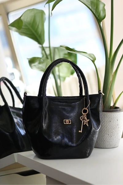 MERVEOZGULCANTA Mimoza Women's Black Bag