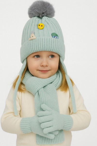 gigigiyim 3-Piece Children's Beanie Set with Figured Appliques