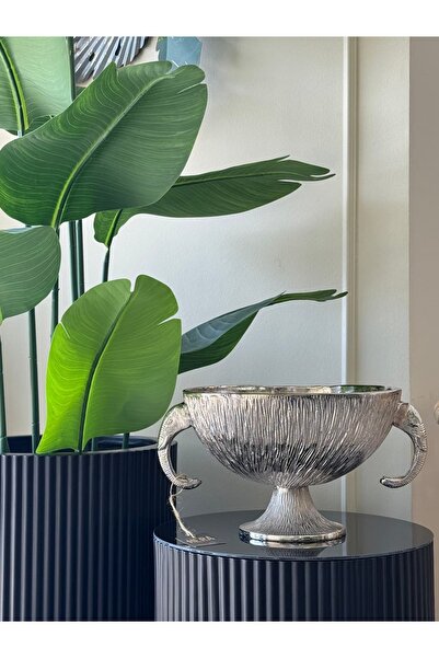 HERA DEKOR وعاء زهور مصبوب بتفاصيل الفيل مستورد