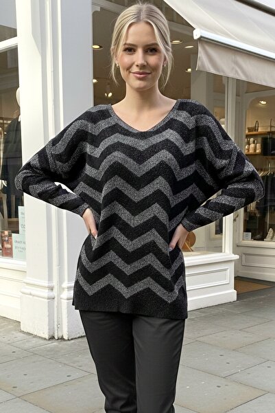 Chiccy Black-Grey V-Neck Long Sleeve Zigzag Patterned Slit Glitter Long Back Oversized Knitwear Sweater 73 70