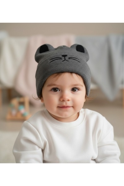 gigigiyim Winter Knitted Baby Beanie with Eared Cat Pattern