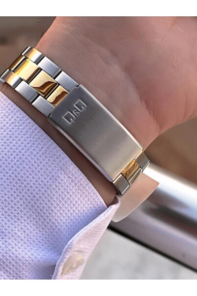 Q&Q Steel Band Calendar Dial 2 Years Warranty 3 Atm Water Resistant Men's Wristwatch Qq.E2005.A2