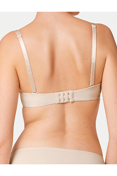Triumph Bra, Cream