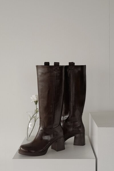 Meral Özgenç Kalın Topuk Uzun Çizme