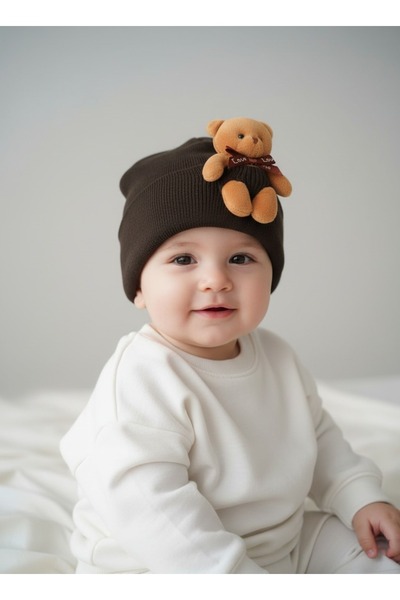 gigigiyim Unisex Baby Beanie with Furry Teddy Bear Detail