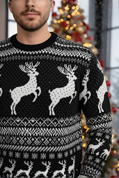 A&O Style Unisex Black Regular Fit Crew Neck Christmas Deer Themed Knitwear Sweater