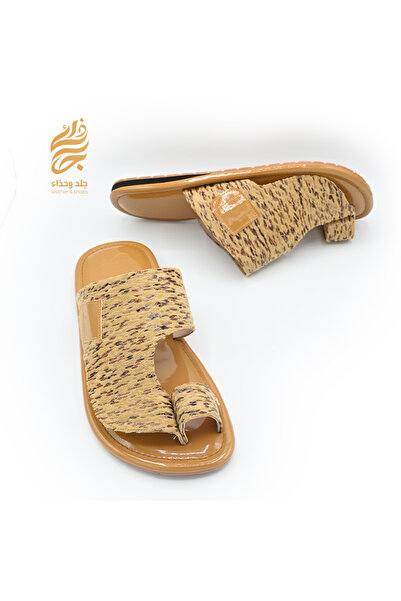 Leather & shoea Oriental sandals