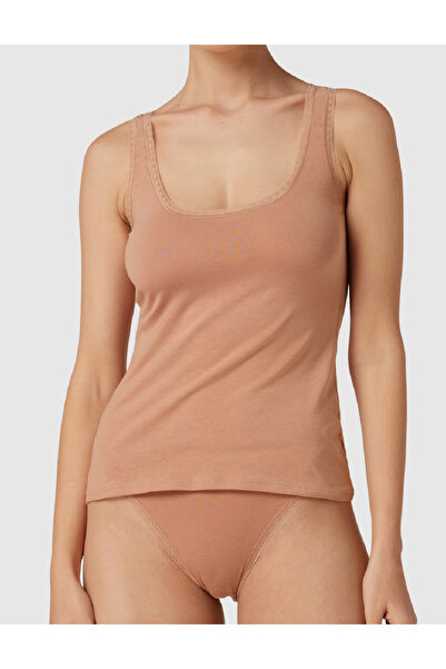 Evendi Set Maiouri, Maro