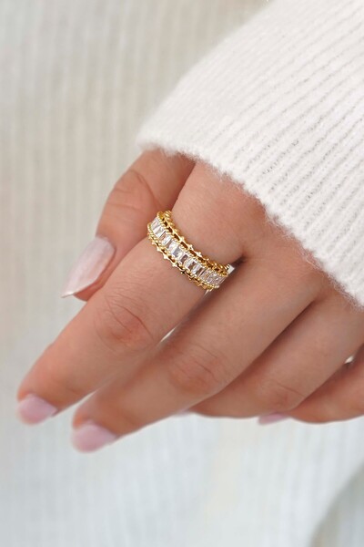 TREND COLLECTİON Işıltılı Baget Taşlı Vip Yüzük – Gold Ayarlanabilir Kadın Yüzük