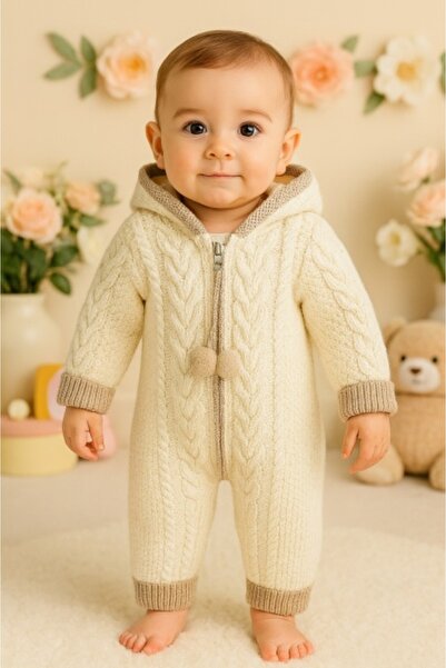Superbaby Thick knitted ivory jumpsuit with hood for babies – winter model