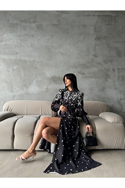 WellWay Rochie neagră cu model floral din țesătură Atlas, cu guler de cămașă,...