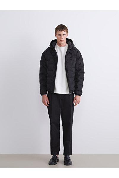 LC Waikiki Ανδρικό μπουφάν XSIDE Black εφαρμοστό με κουκούλα