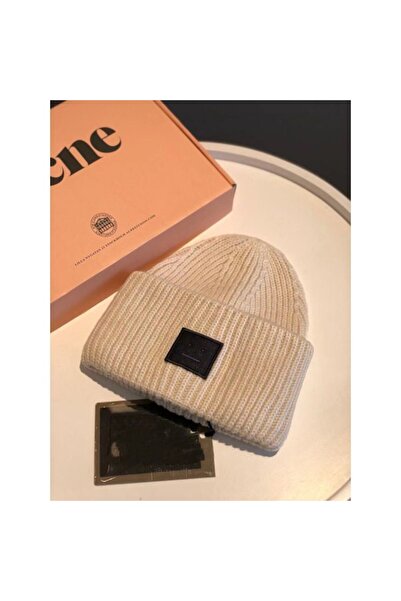 NO BRAND AC hat with a smiling face, wool hat with a square label, rolled up ...