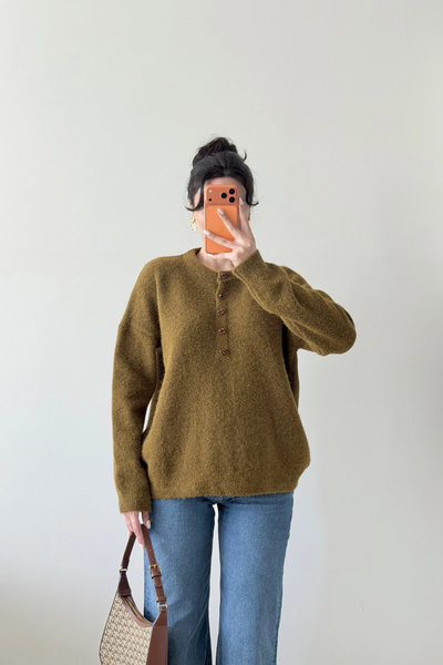 Eka Women's Khaki Buttoned Open Collar Sweater 1014-2464