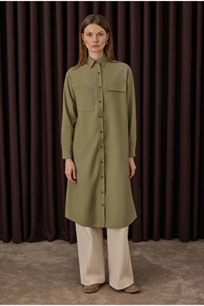 HEQA Μακρύ πουκάμισο με λεπτομέρεια τσέπης παστέλ φιστίκι