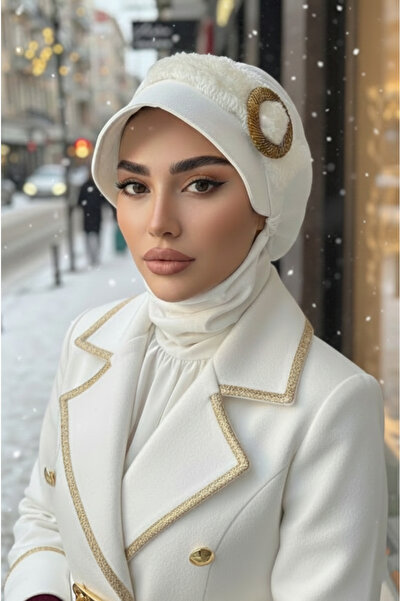 Aişe tesettür White Gold Buckle Hijab Hat