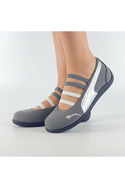 NiceLook Comfortable women's athletic shoes with a modern and elegant design