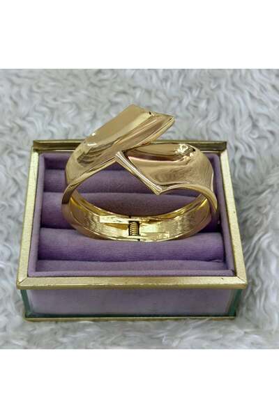 BY YASİN TOPÇU 💛   سوار ذهبي مرصع بالفضة 🫂