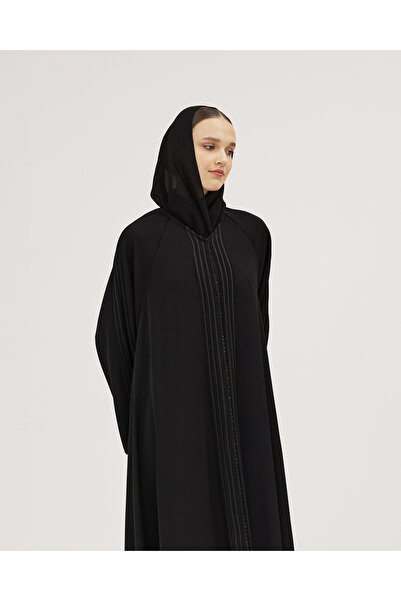 SOROSE SA عباية انترنت دبل كلوش سوداء مزينة بخطوط طولية مع فصوص سوداء على الأكمام