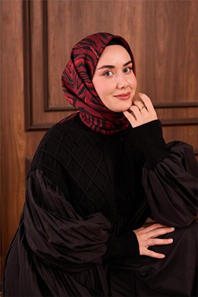 Silk Home Twill Silk Scarf Red Geometric Pattern 90X90