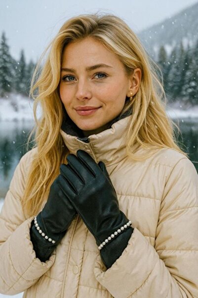 MELTEM TUĞAN Mănuși din piele PU cu perle NEGRE