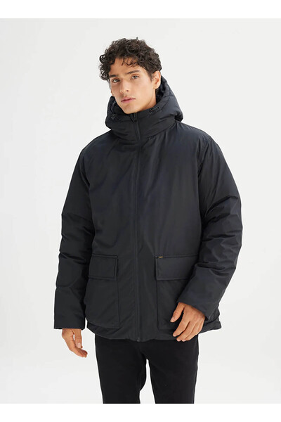 Lee Puffer Siyah Erkek Mont Lr317064001