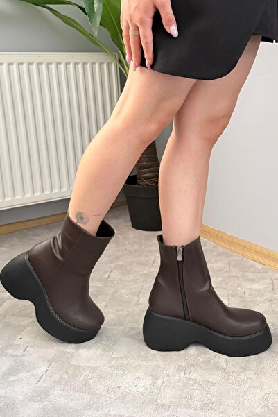 asmi shoes Γυναικείες μπότες Celsi καφέ δερμάτινες με φερμουάρ στο πλάι 9 εκ. Ψηλό τακούνι ελαφρύ Γυναικείες κοντές μπότες