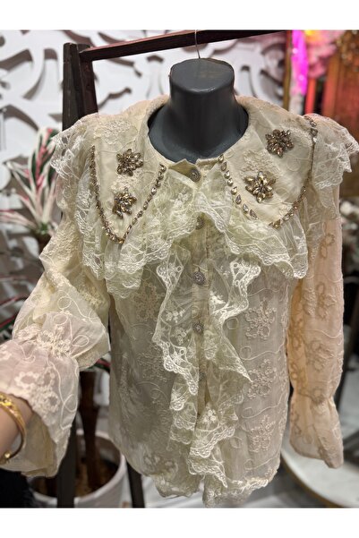 ŞEHRAZAT BUTİK Stylish Design Shirt with Collar Stone Detail