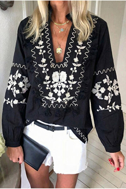 FEMELLE Women's Black V-Neck Tassel Embroidered Authentic Blouse