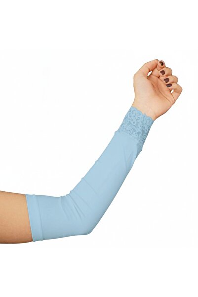 Silvy How many Lycra lace abayas does Selfie 5?