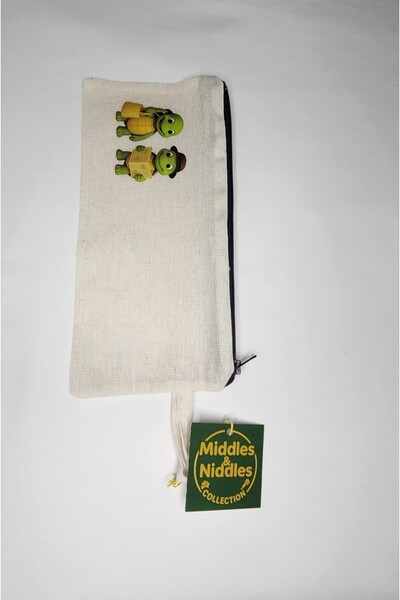 Middles&Niddles Collection مقلمة من القماش الخام من ميدلز آند نيدلز مطبوع - 1...