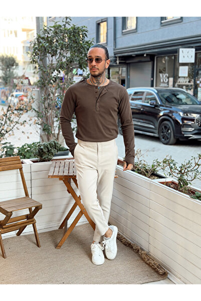 manch collection Double Layer Collar Buttoned Sweatshirt Brown