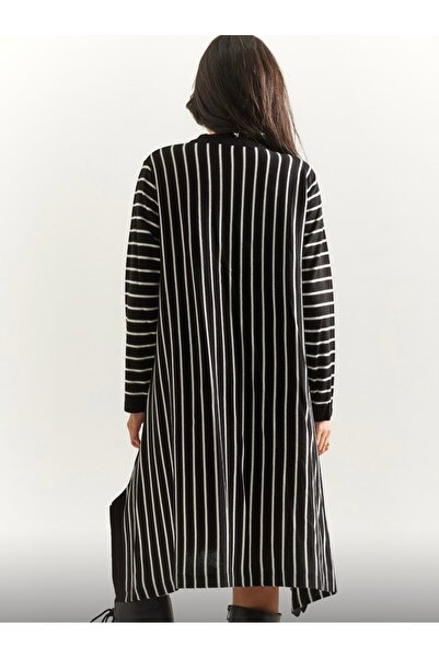iyzi Pendant Striped Tunic