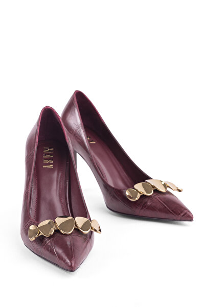 MARY Metal Plate Accessory Detailed Thin Toe Form Modern Elegance Design Heeled Women's Shoes