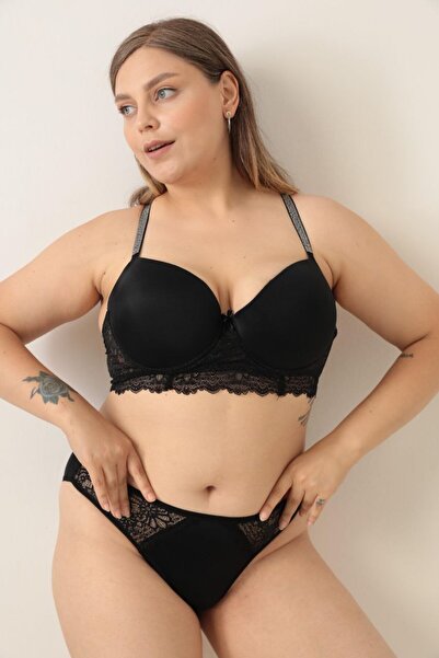 Love Angels Plus Size Lace Detailed Oversized Underwear Set