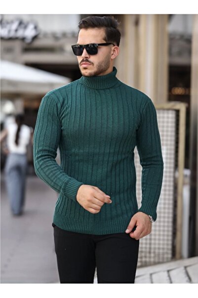Daniel Lucci Men's Plus-Size Loose-Fit Turtleneck High-Neck Sweater