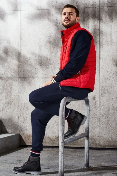 Tchibo Men Quilted Sleeveless Puffer Jacket, Red