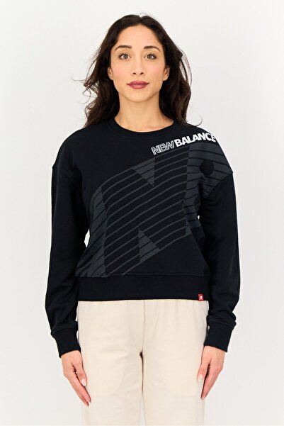 New Balance Women Relaxed Fit Long Sleeve Outdoor Sweatshirt, Black