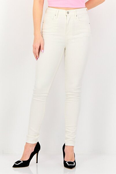 Levi's Women Skinny Fit Solid Stretchable Jeans, Creams