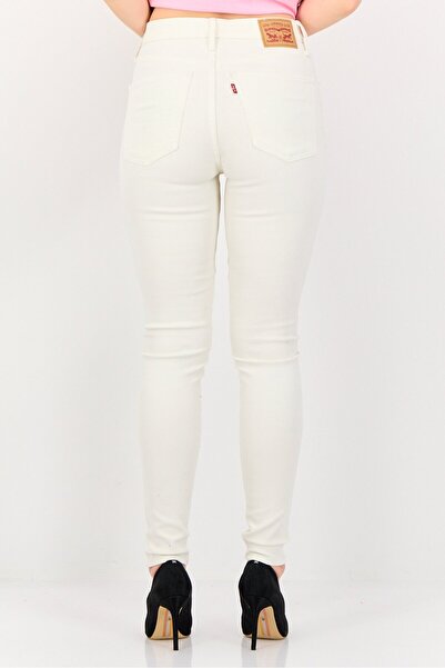 Levi's Women Skinny Fit Solid Stretchable Jeans, Creams