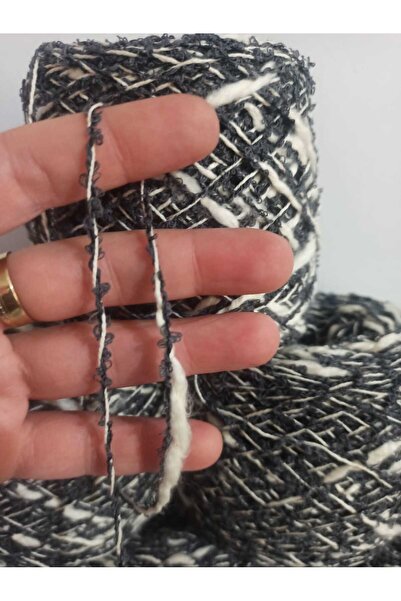 İPEK YÜN İPLİK DÜNYASI Buklet Knitting Yarn (Grey) Flammé Yarn (Cream) Mix 100Gr