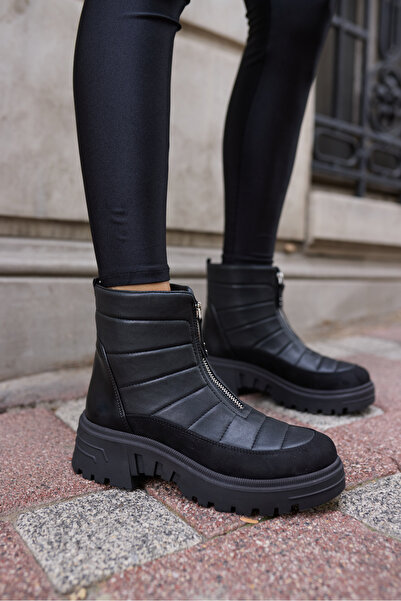 ANGELİNA JONES Pavora Women's Black Front Zipper Boots