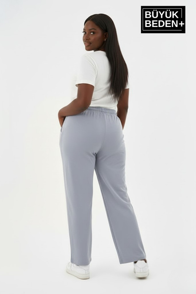 Superlife Women's Plus Size Brooklyn Printed Relaxed Fit Elastic Waistband Flared Sweatpants Spr26Eak952-2