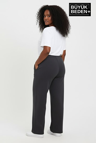 Superlife Women's Plus Size Brooklyn Printed Relaxed Fit Elastic Waistband Flared Sweatpants Spr26Eak952-2